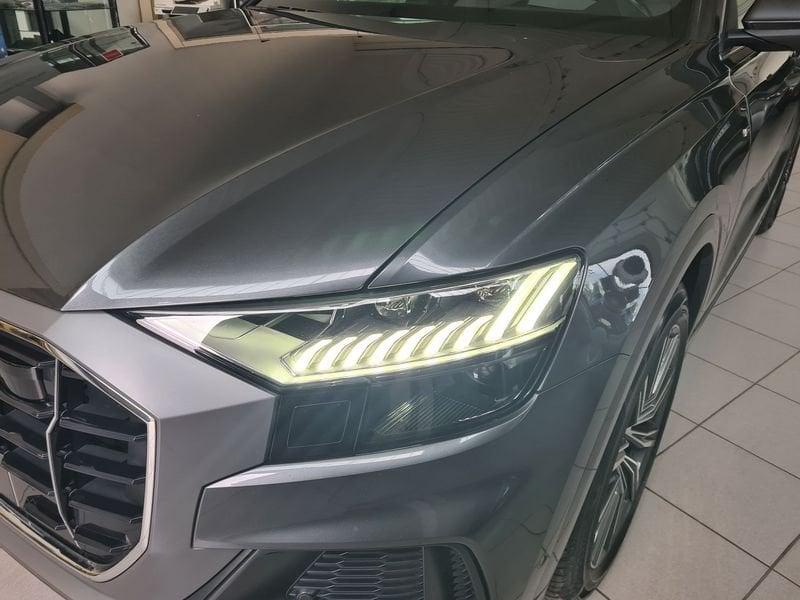 Audi Q8 45 TDI 170kW quattro tiptronic Sport
