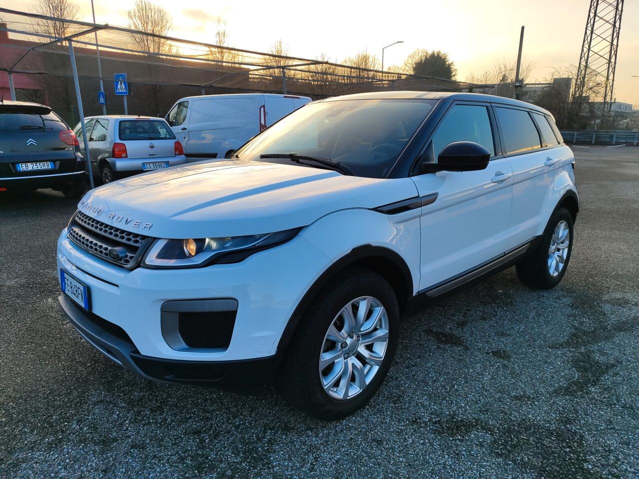 Land Rover Range Evoque 2.0 TD4 150 CV 5p. Pure