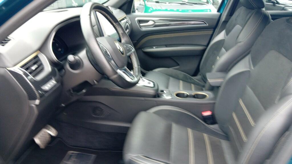 Renault Arkana 1.6 E-TECH Hybrid Engineered Auto