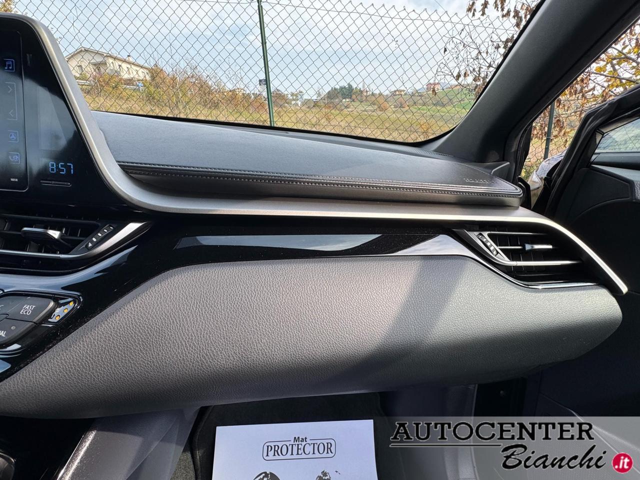 Toyota C-HR 5 Porte C-HR 1.8h Style 2wd e-cvt my19