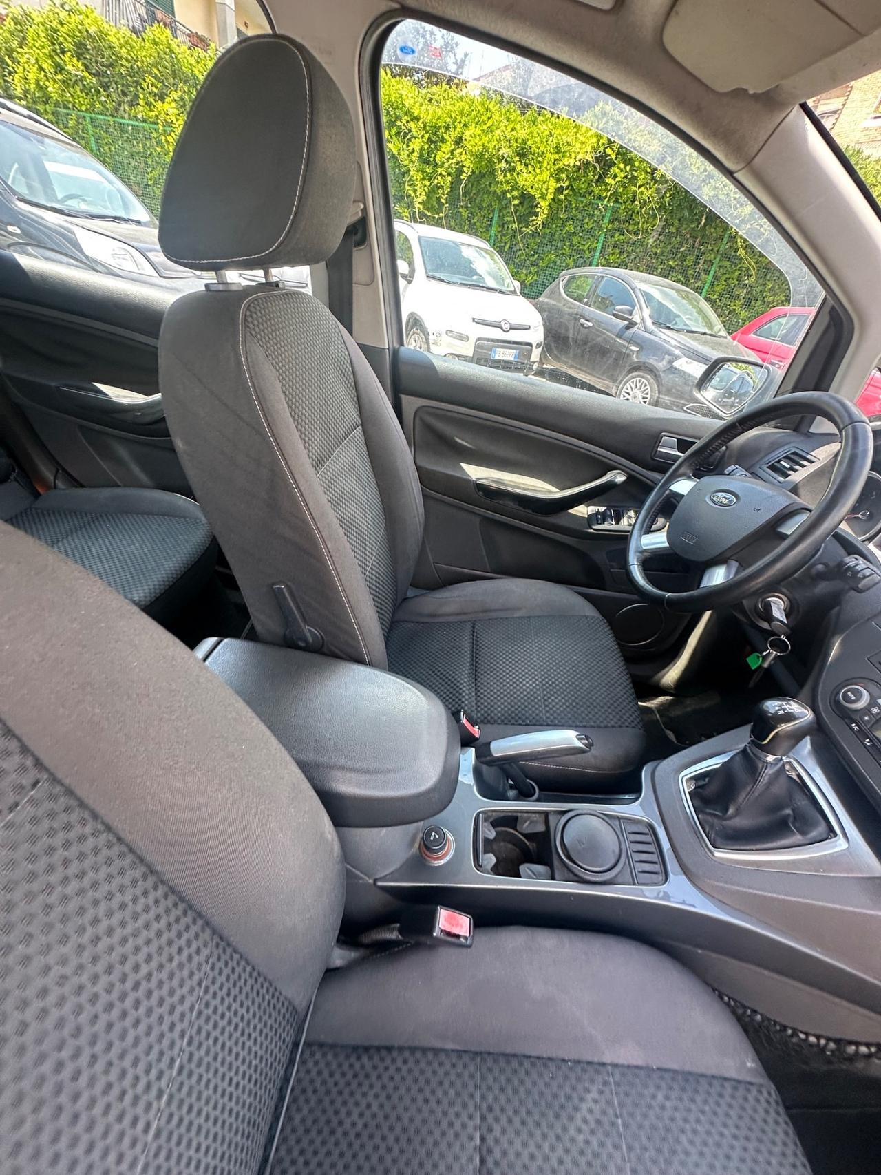 Ford C-Max Focus 1.6 TDCi (90CV) Titanium
