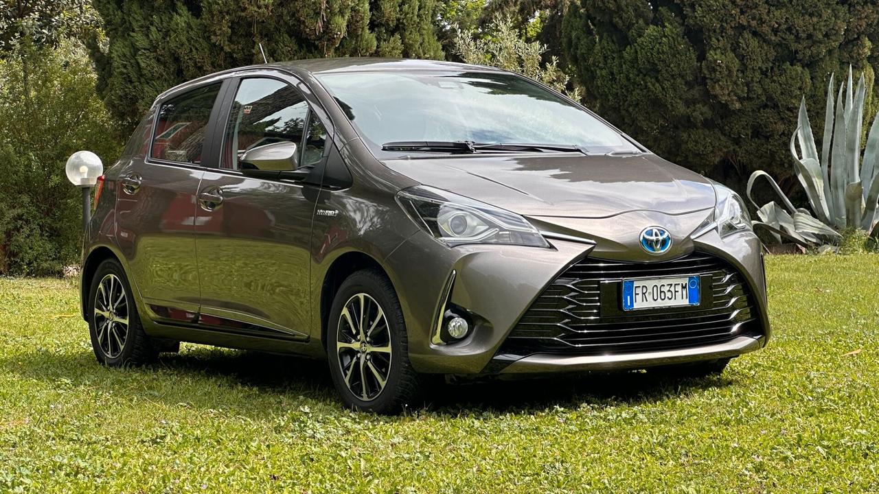 Toyota Yaris 1.5 Hybrid 5 porte Active 2018 neop PERFETTA leggi testo