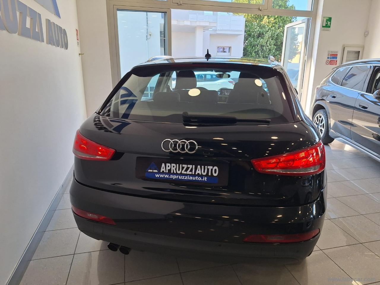AUDI Q3 2.0 TDI Business