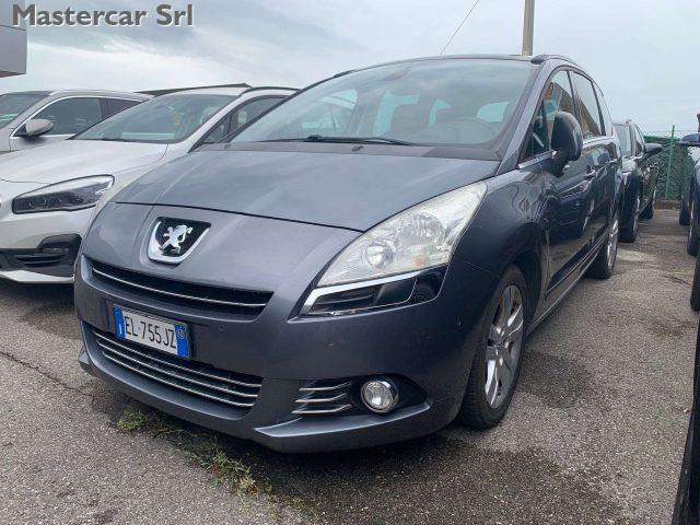 PEUGEOT 5008 1.6 hdi 8v Allure (feline) 112cv