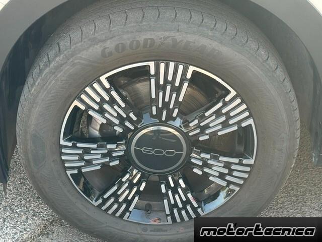 Fiat 600 Hybrid 145 CV DCT MHEV Icon FULL OPTIONAL