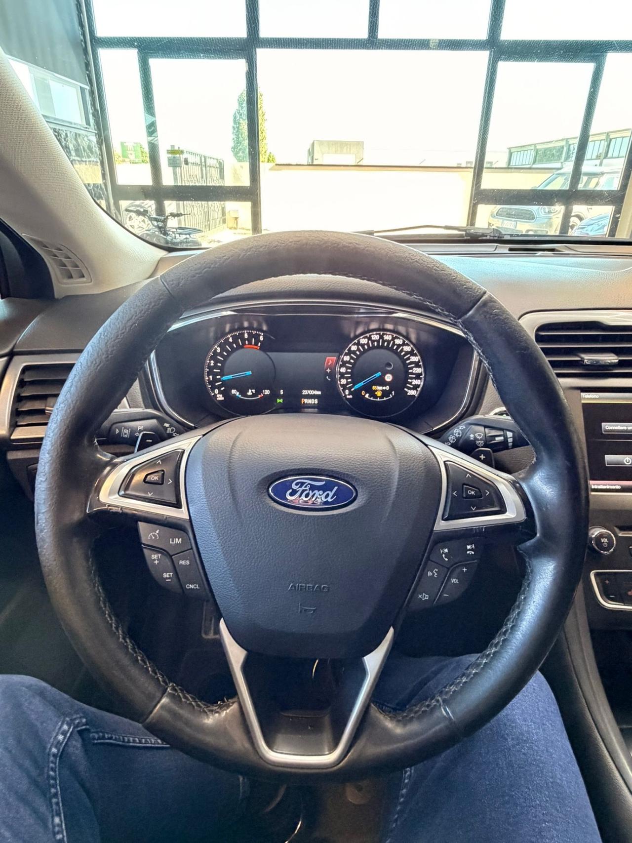 Ford Mondeo 2.0 TDCi 150 CV S&S Powershift SW Titanium Business