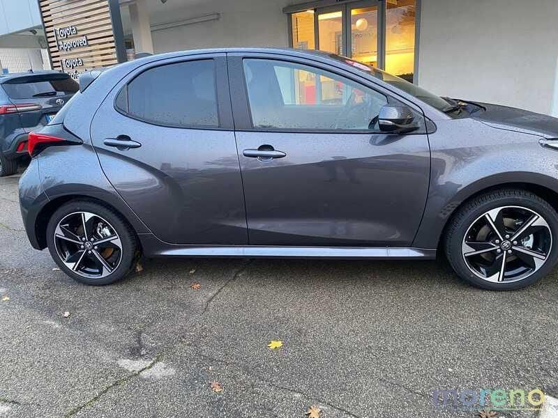 Toyota Yaris 1.5h 130 Lounge