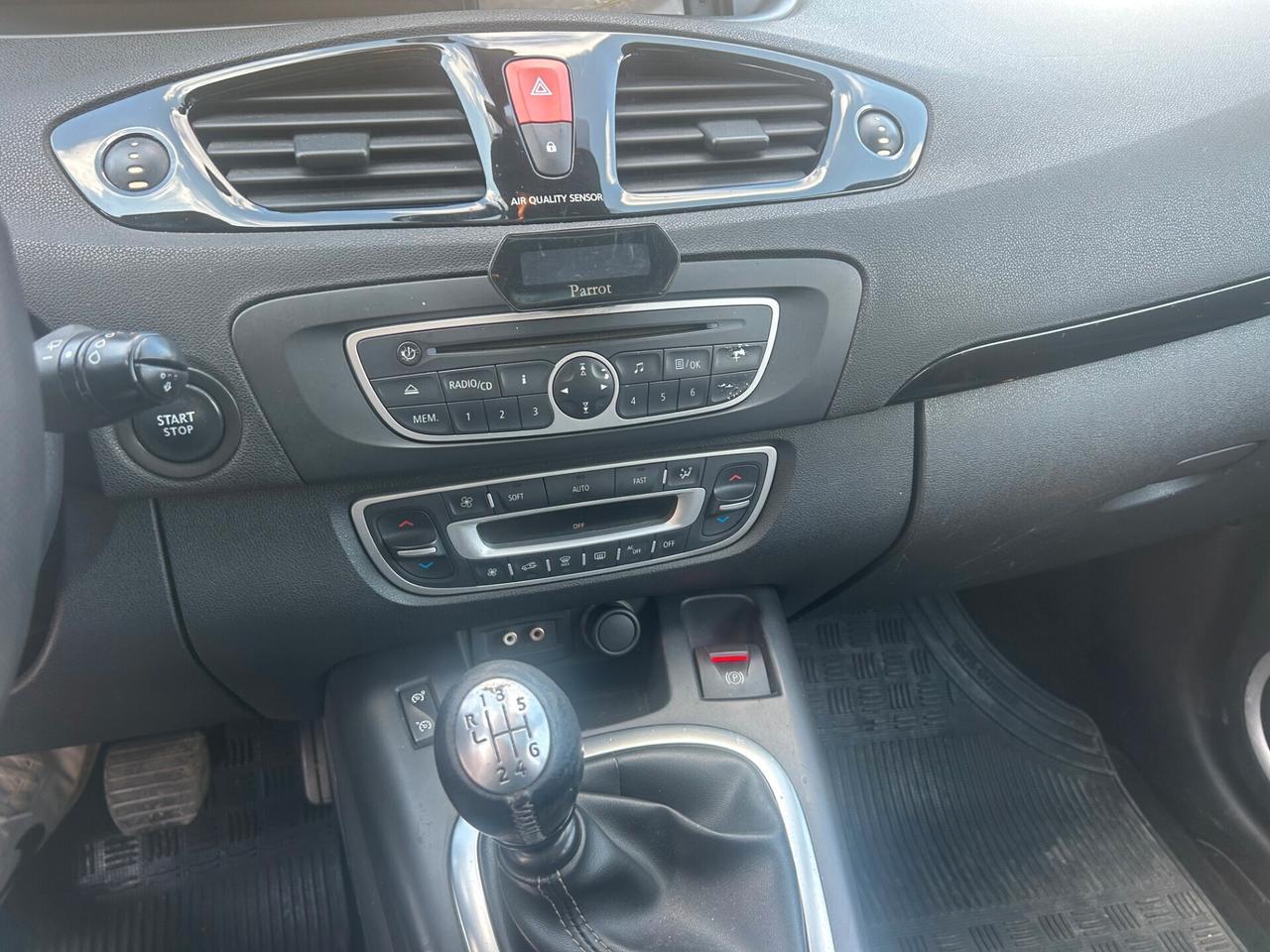 Renault Scenic Scénic 1.9 dCi 130CV 7 POSTI Dynamique