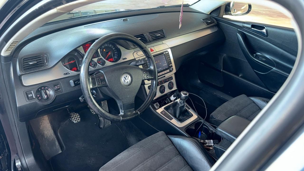 Volkswagen Passat 2.0 TDI DPF 4mot. Highline