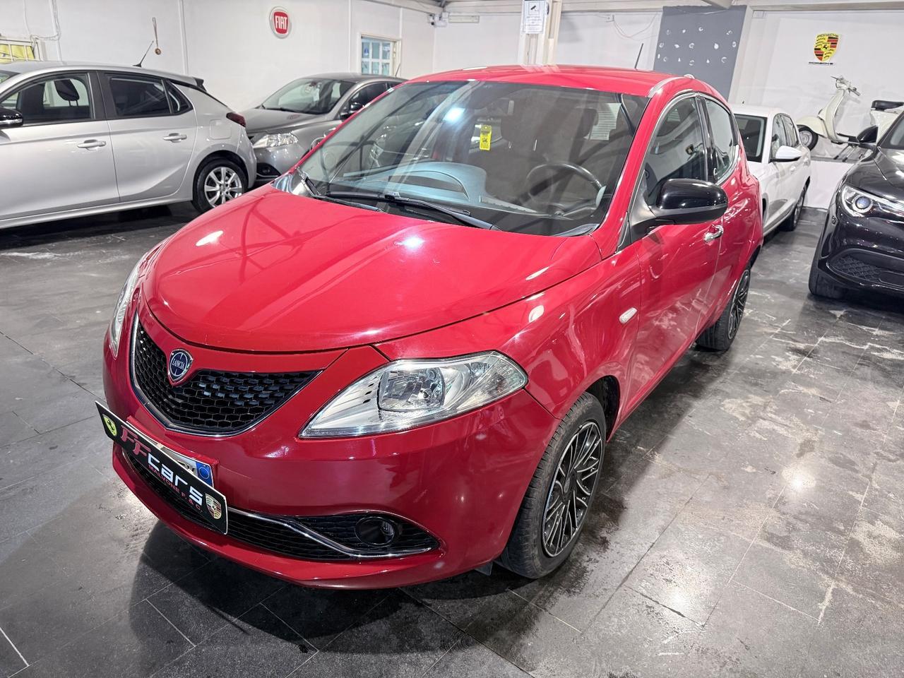 Lancia Ypsilon 1.2 69 CV 5 porte GPL Ecochic Gold