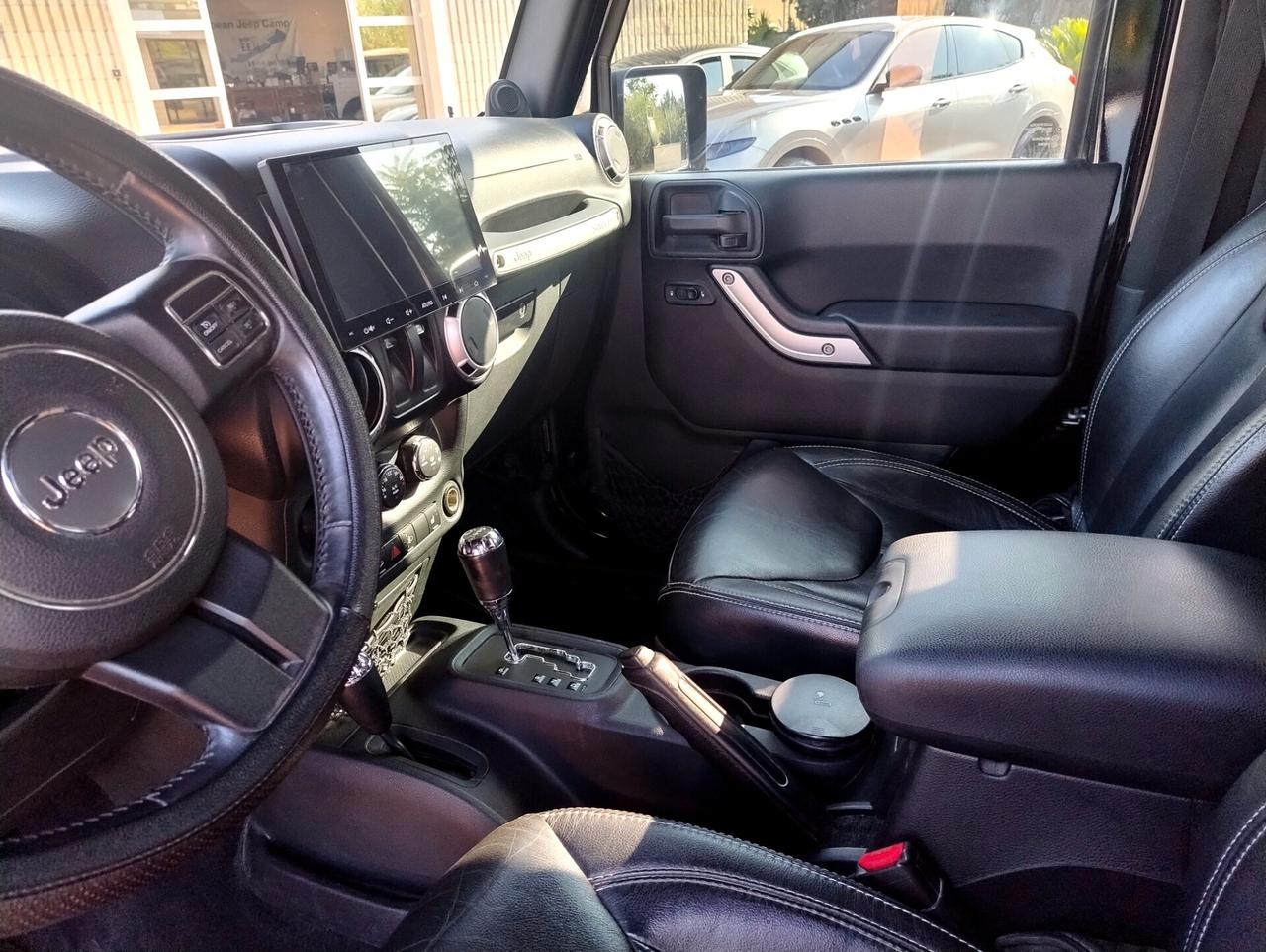 Jeep Wrangler 2.8 CRD DPF Sahara Auto