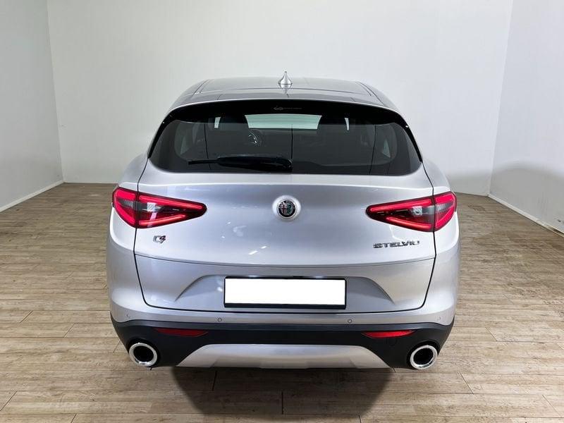 Alfa Romeo Stelvio 2.2 Turbodiesel 190 CV AT8 Q4 Super
