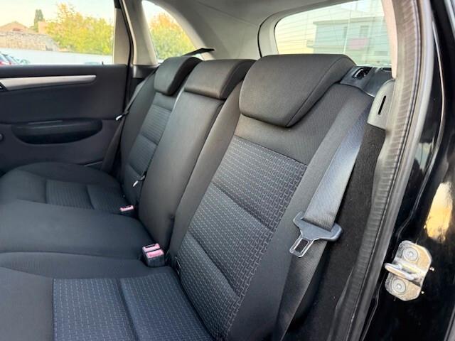 Mercedes-benz B 180 CDI Executive 2010