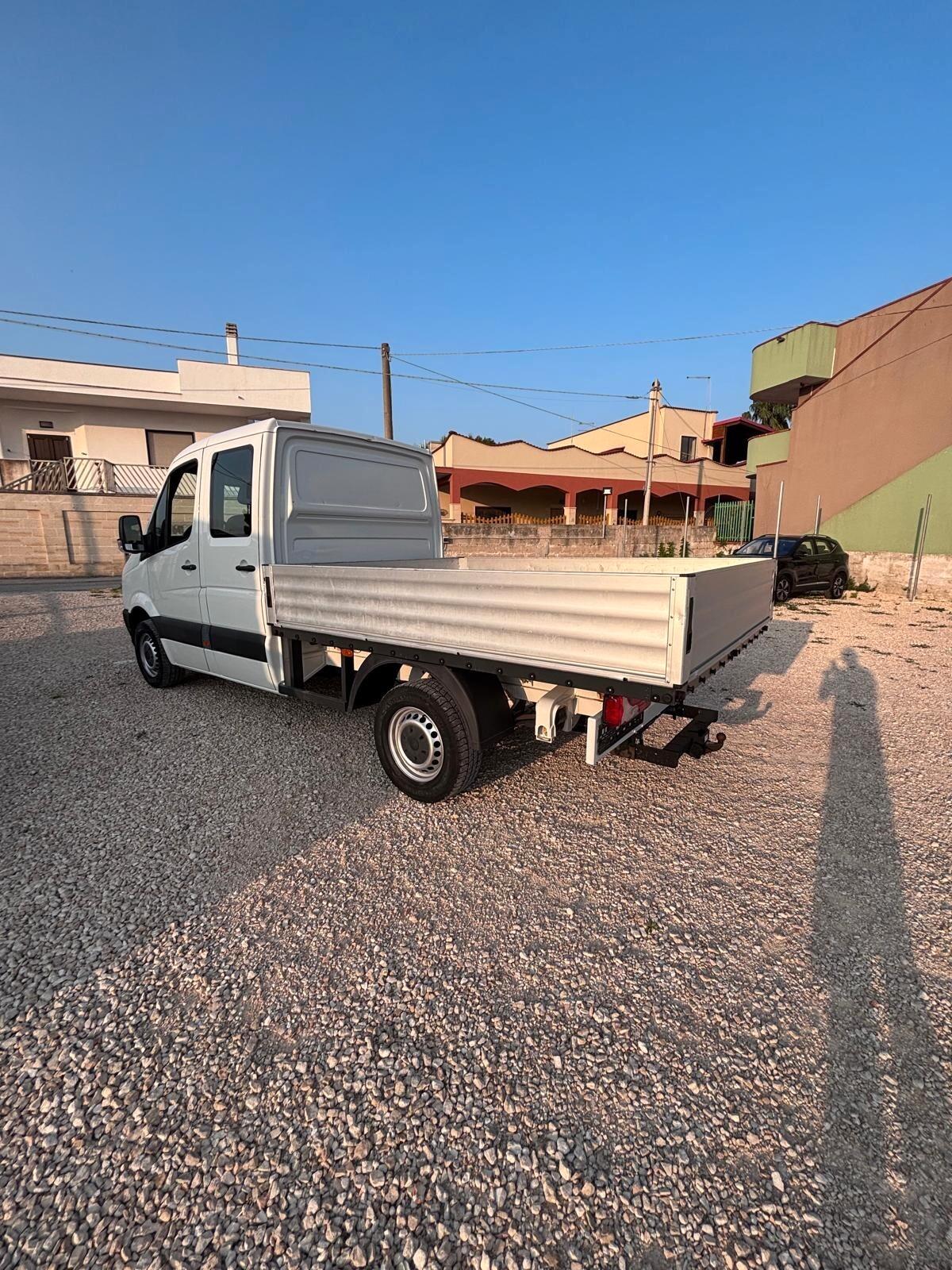 volkswagen crafter 2.0 tdi L2H1 DC 6 POSTI