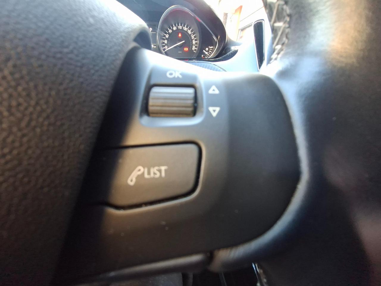 Peugeot 2008 2008 1.5 bluehdi Allure s&s 120cv eat6