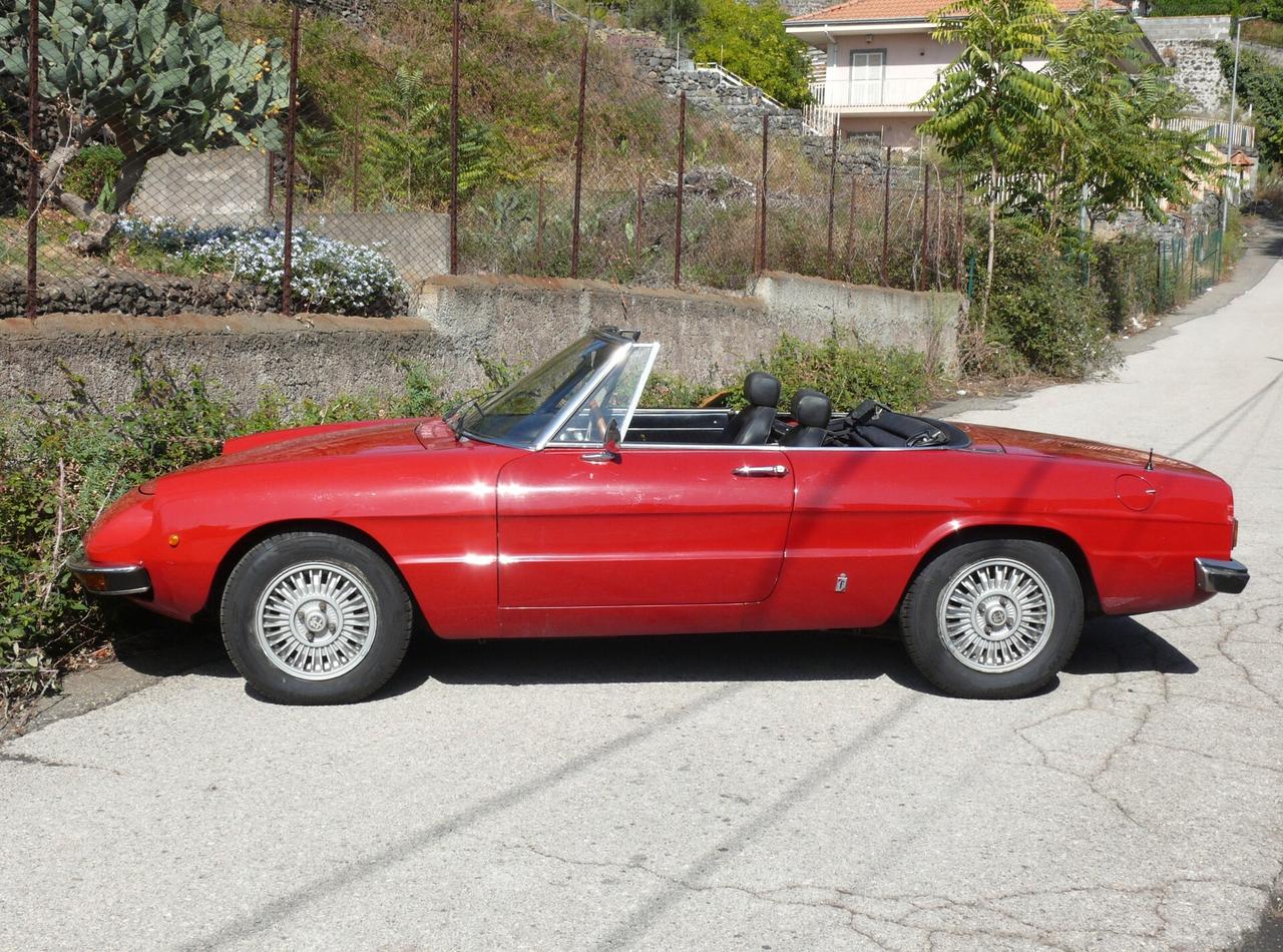 Alfa Romeo Spider M1213 - 1300 SPIDER