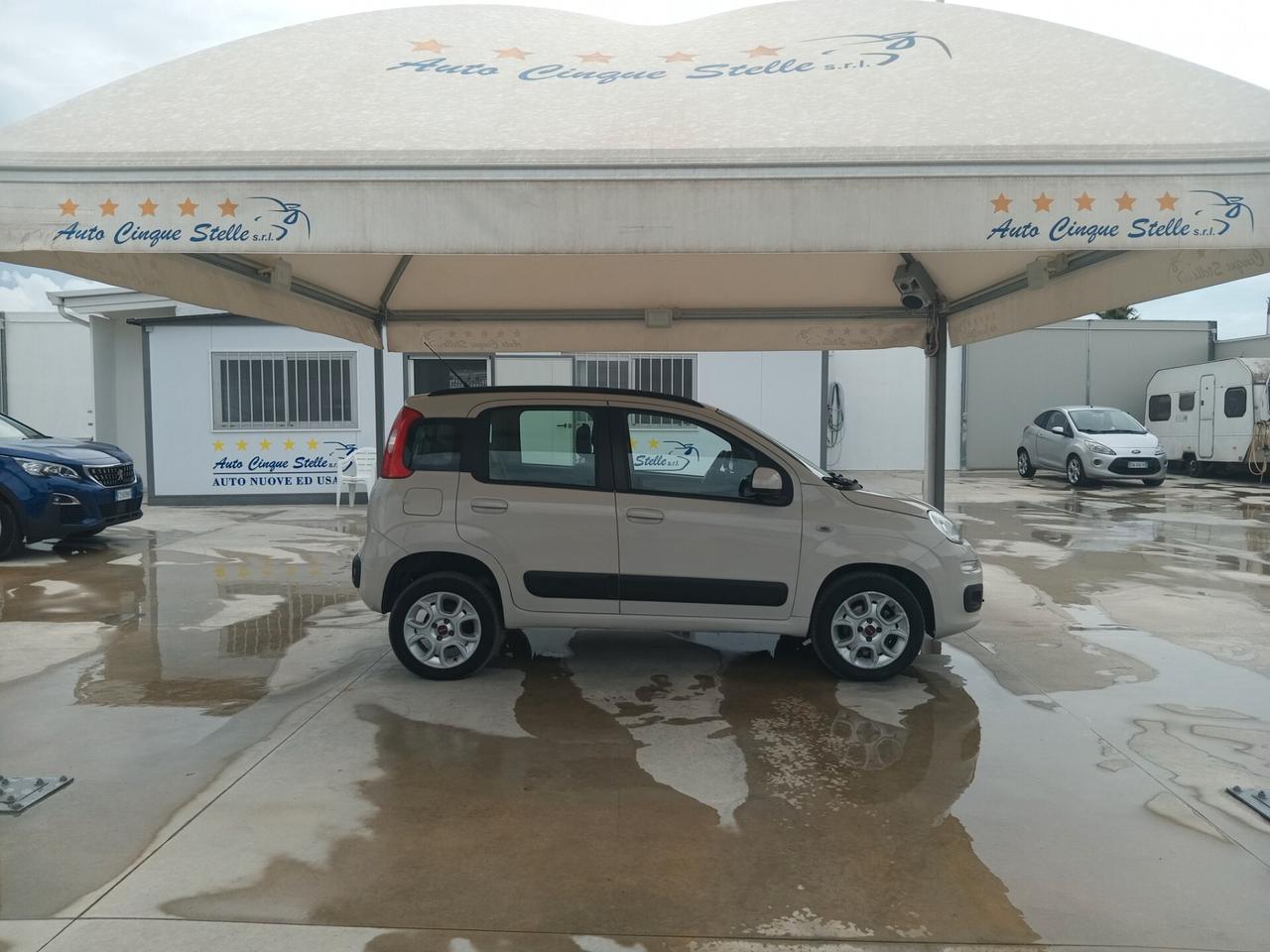 Fiat Panda 0.9 TwinAir Turbo Natural Power Lounge