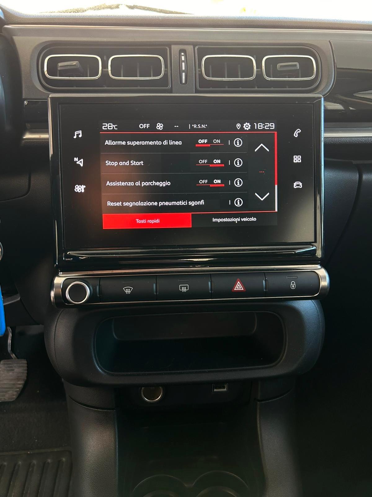 Citroen C3 1.2 benzina 83 CV Shine