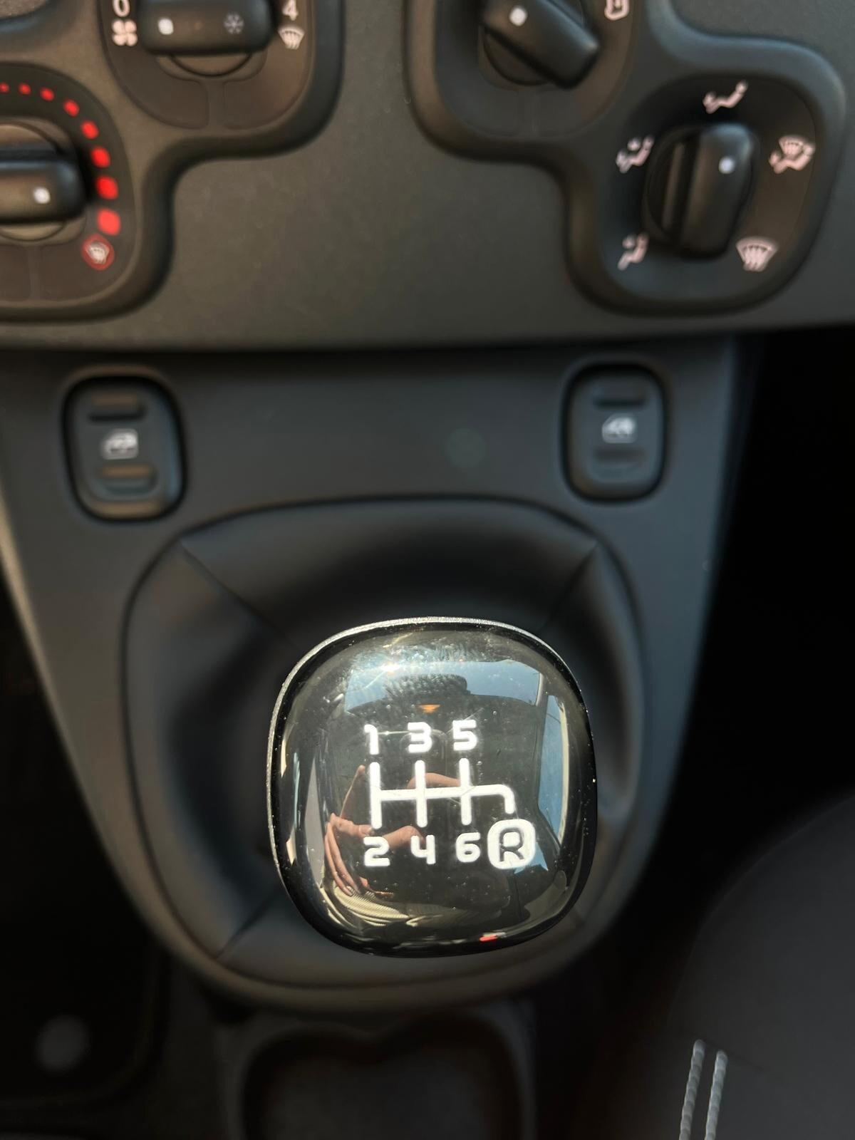 Fiat Panda 1.0 FireFly S&S Hybrid Pandina