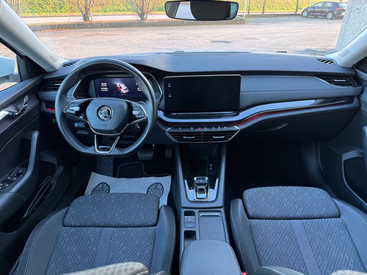 Skoda Octavia 2.0 TDI EVO SCR 150 CV DSG Wagon Style