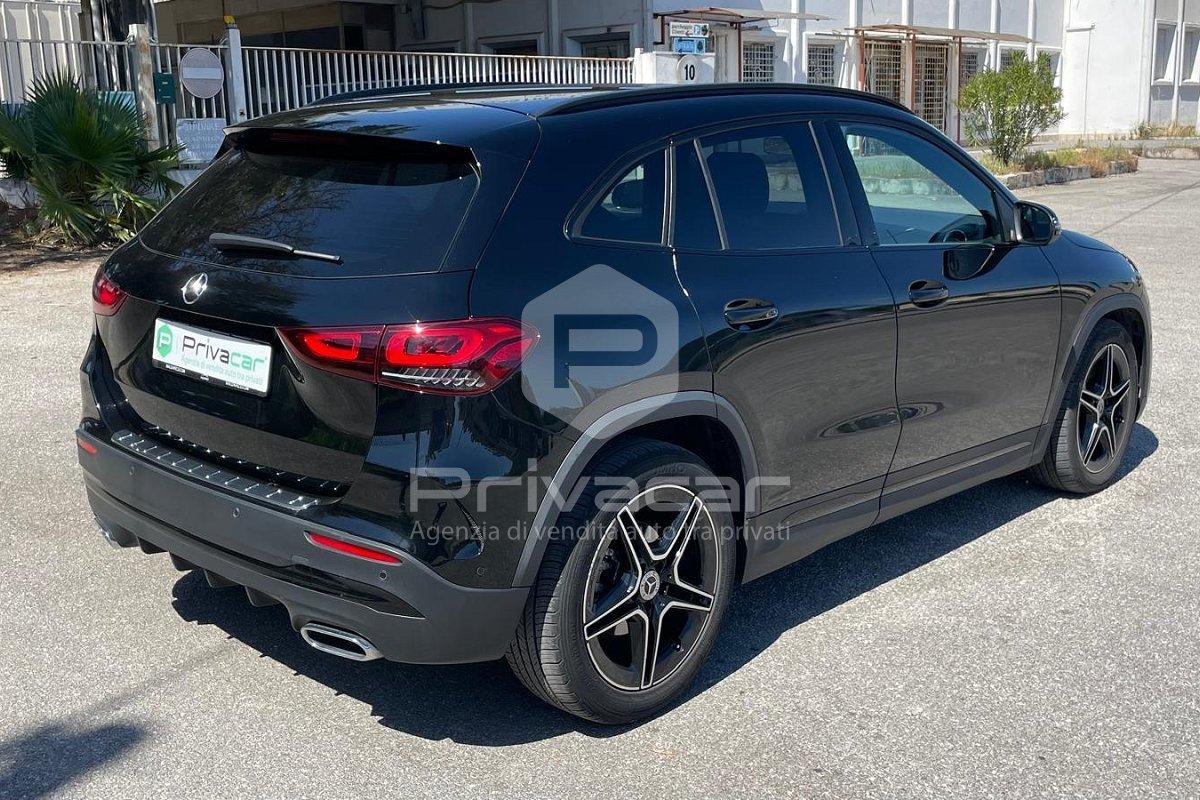 MERCEDES GLA 200 d Automatic Premium