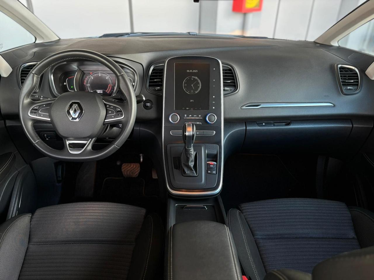 Renault Grand Scenic Blue dCi 150 CV Sport Edition2