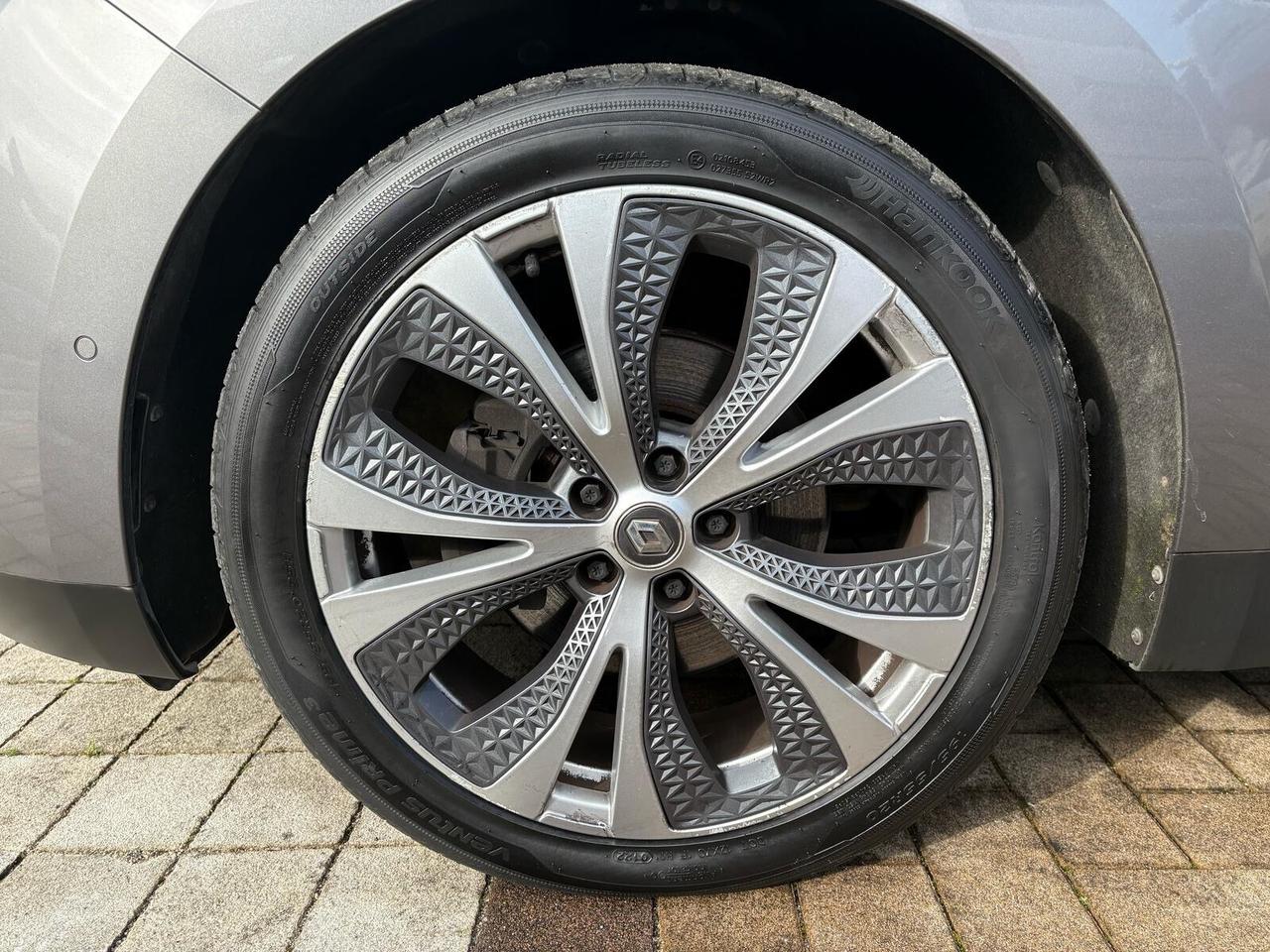 Renault Grand Scenic dCi 8V 110 CV EDC Energy Bose