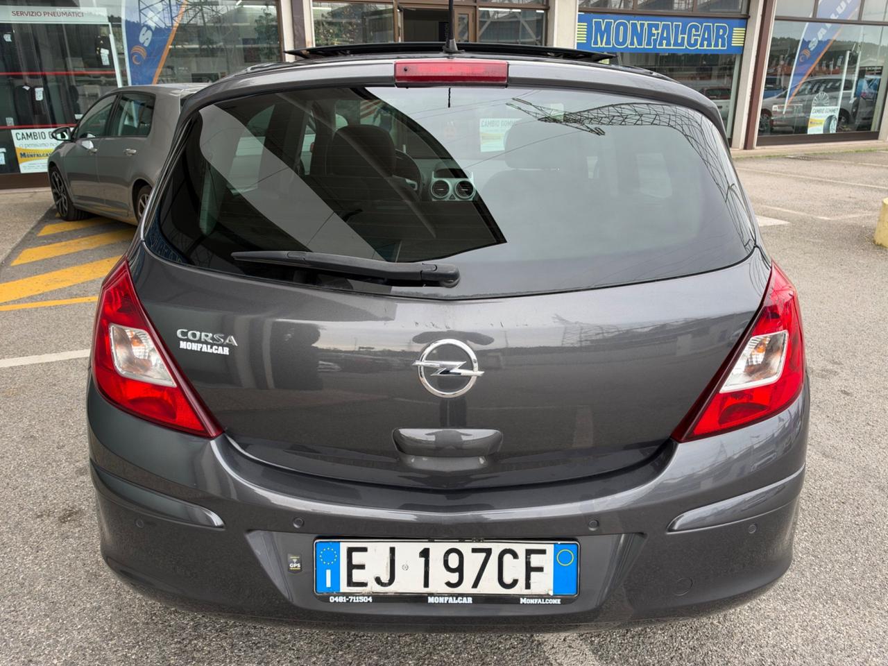 Opel Corsa 1.2 5 porte Elective tetto panoramico