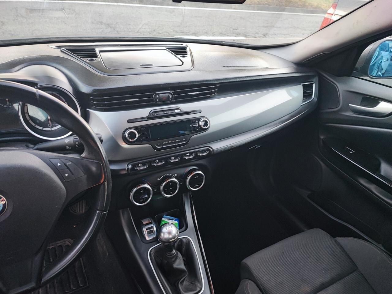 Alfa Romeo Giulietta 1.6 JTDm-2 105 CV Distinctive