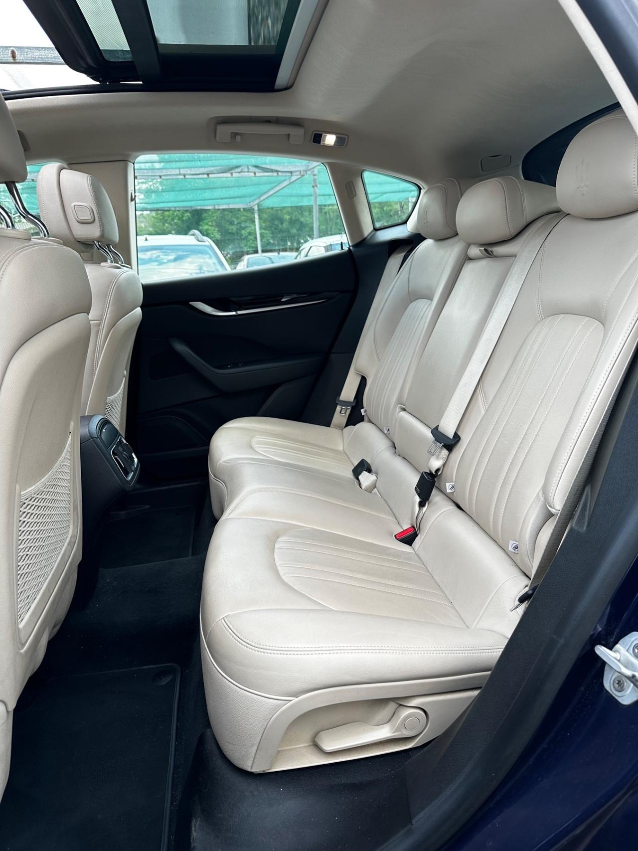 Maserati Levante V6 Diesel 275 CV AWD