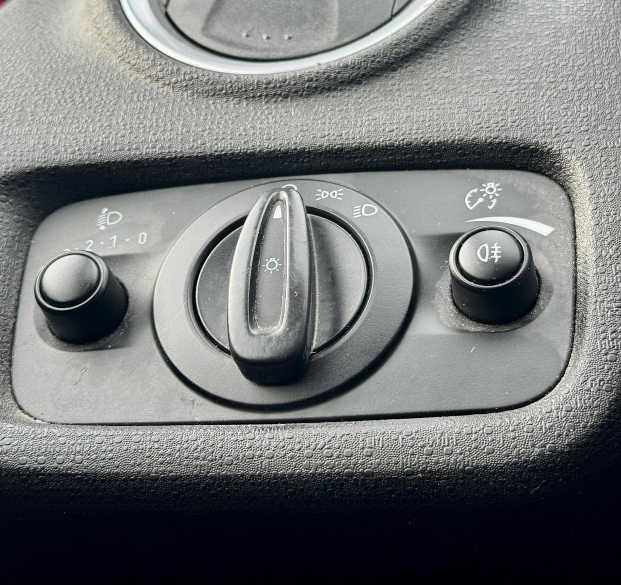 Ford Fiesta TDCi 75CV 5p Red Edition Neopatentati