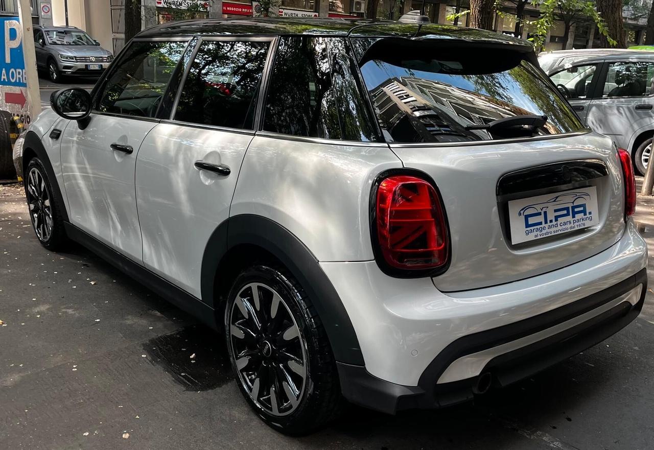 Mini 1.5 Cooper Essential