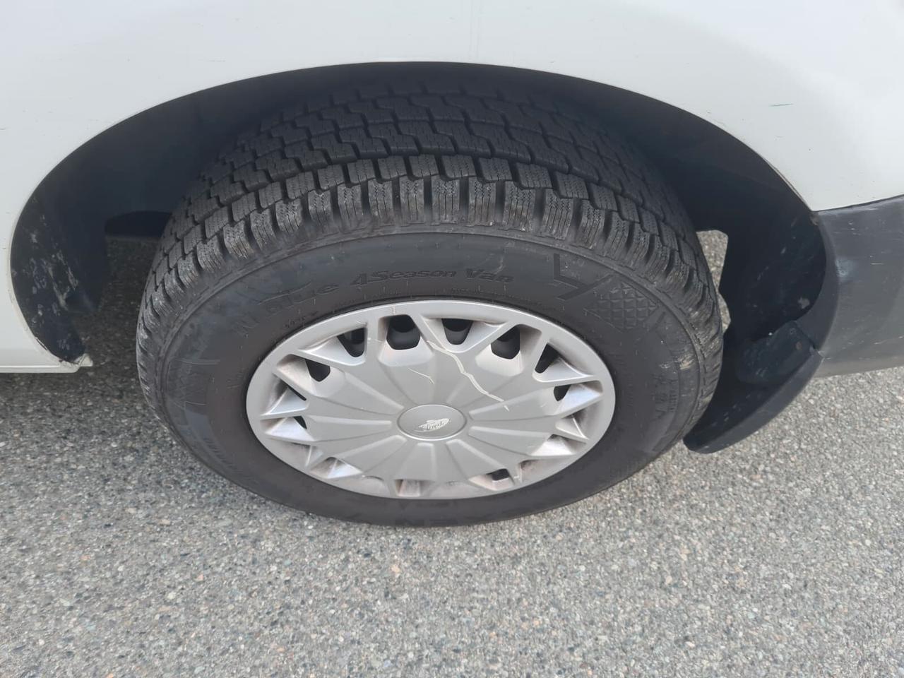 Ford Transit Custom Van 2.2tdci 125cv L1H1 motore nuovo