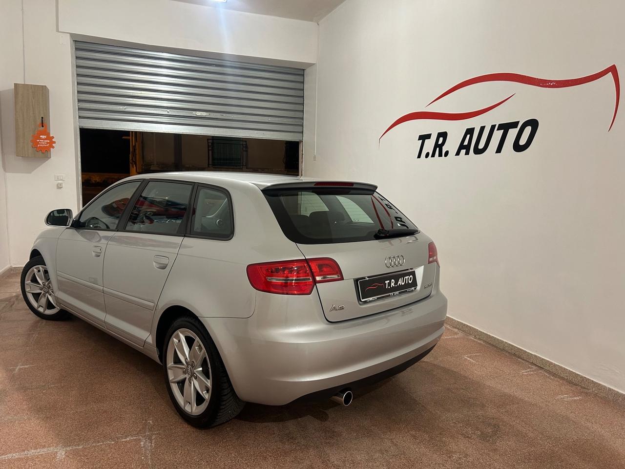 Audi A3 SPB 1.6 TDI 105 CV DA AMATORE