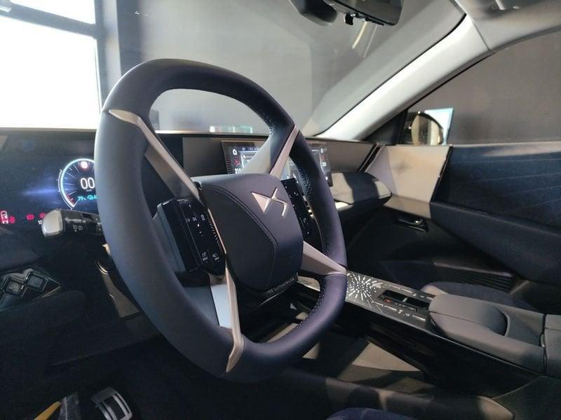 DS N°8 ÉTOILE FWD 230 cv