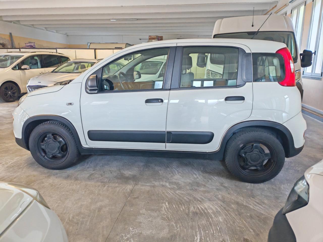Fiat Panda AUTOCARRO N1 4 posti Van Hybrid City Cross