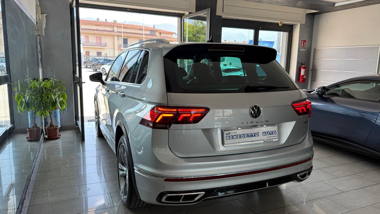 Volkswagen Tiguan 2.0 TDI 150 CV SCR DSG 4MOTION R-Line