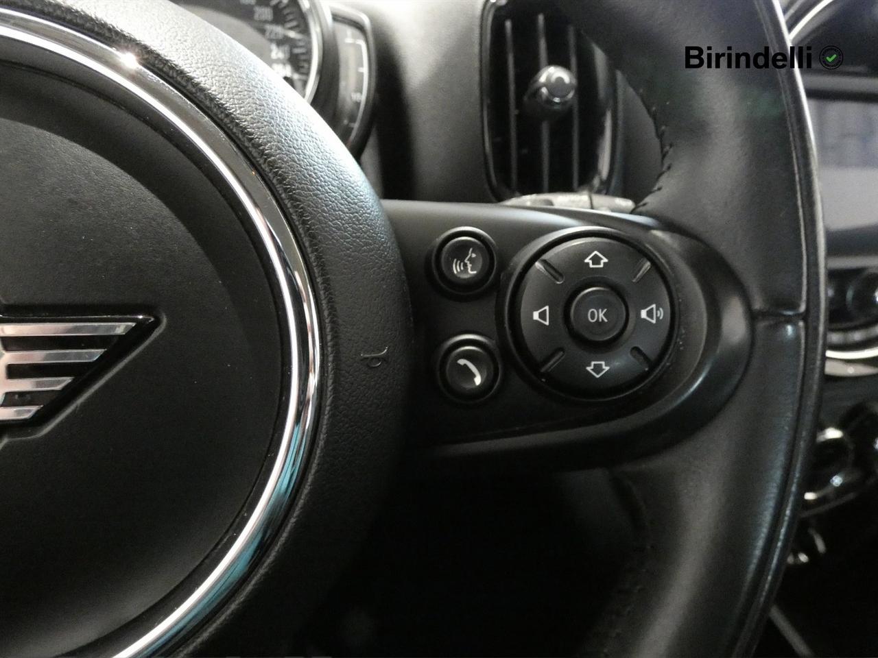 MINI Mini Countrym.(F60) - Mini 2.0 Cooper D Business Countryman