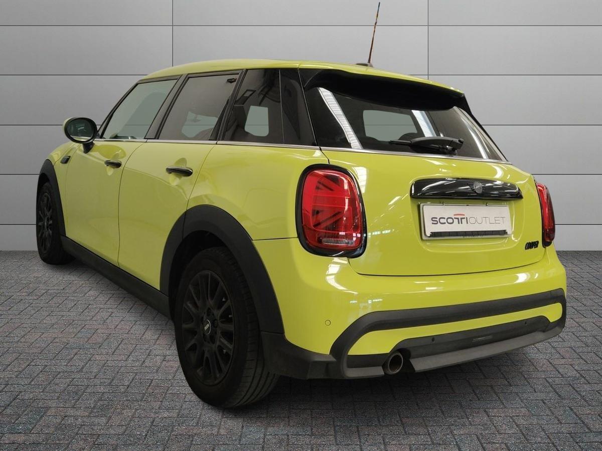 MINI Mini IV F55 2021 5p - Mini 5p 1.5 Cooper Camden auto