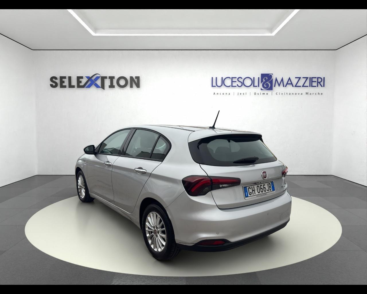 FIAT Tipo (2015-->) - Tipo 1.3 Mjt S&S 5 porte Business