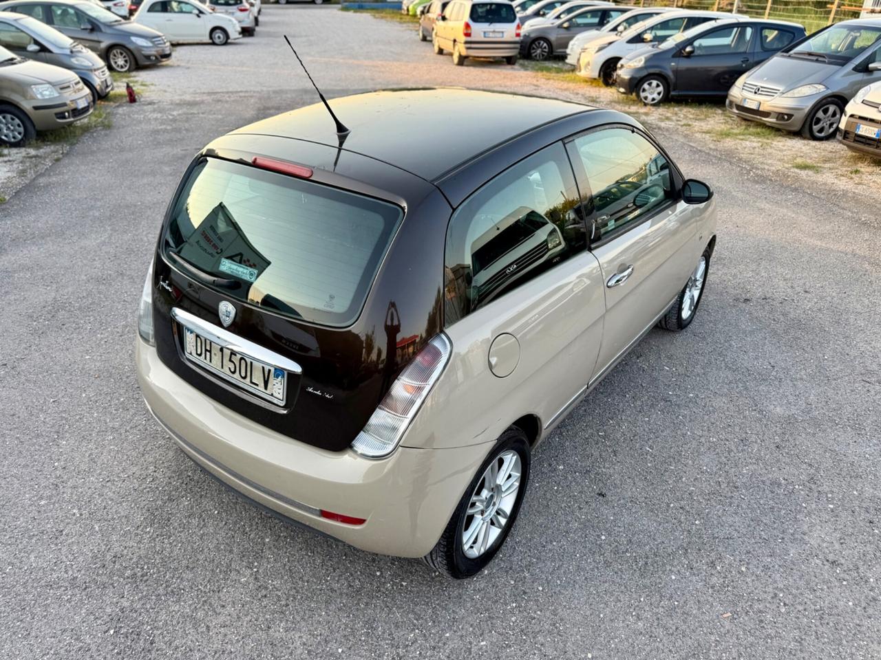 Lancia Ypsilon 1.4 Oro NEOPATENTATI