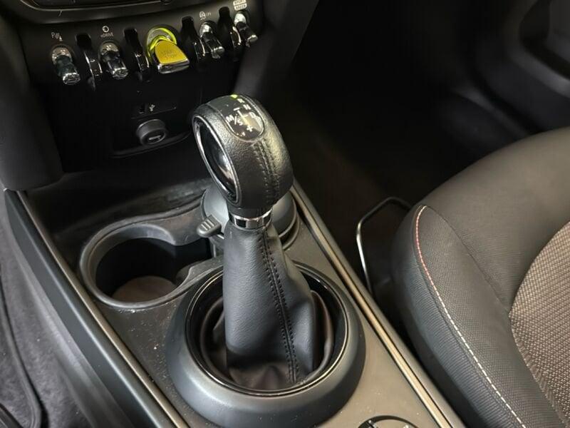 MINI Countryman Plug-In Hybrid Cooper S E ALL4 Business autom.
