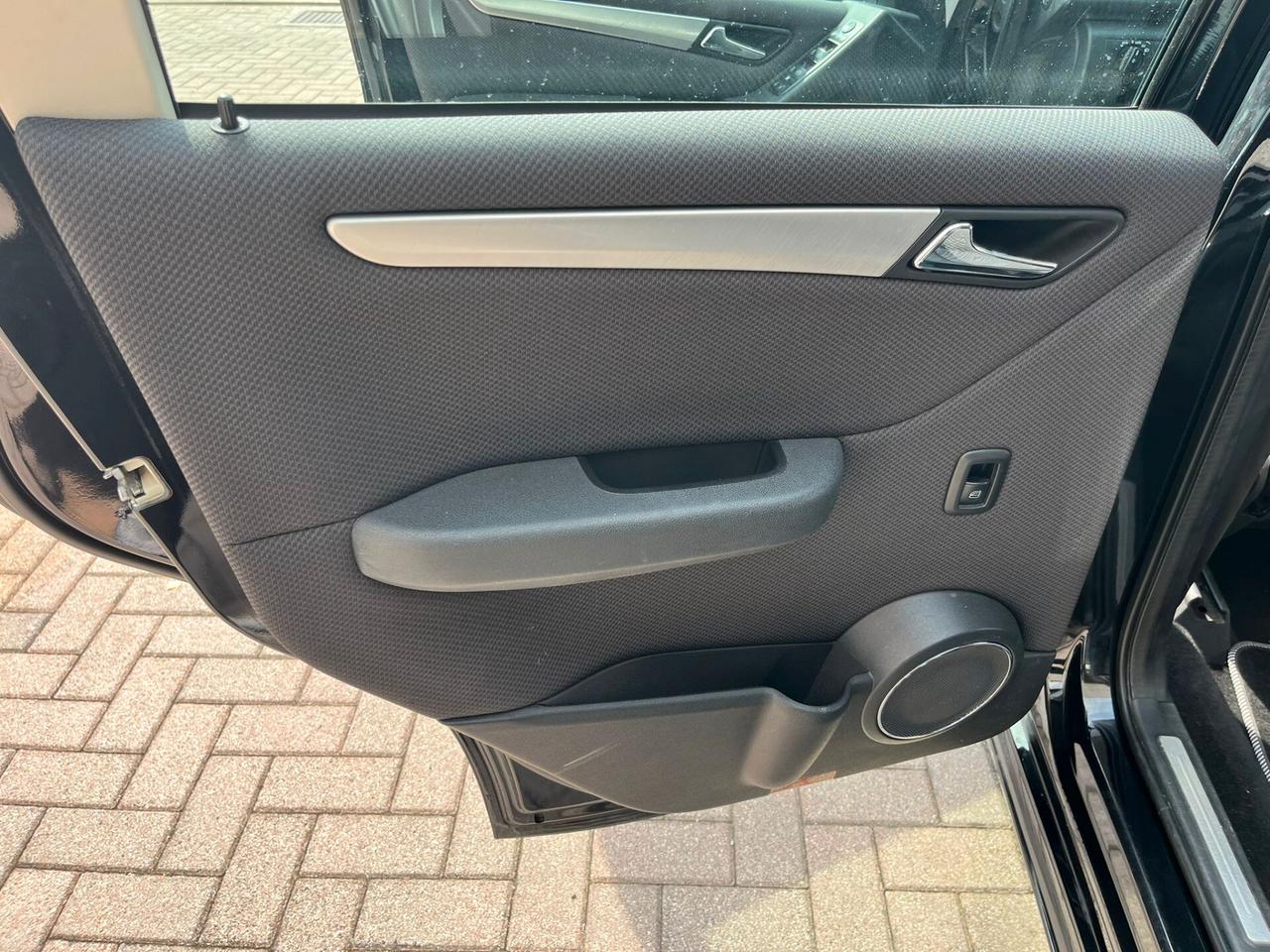 Mercedes-benz A 160 1.5cc 90cv BlueEFFICIENCY Special Edition