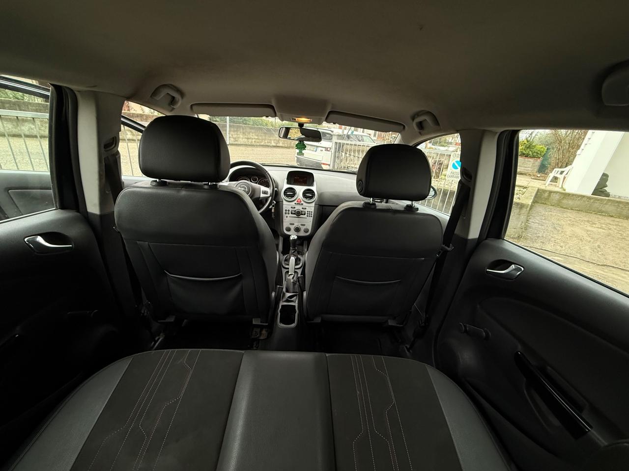 Opel Corsa 1.2 BENZINA 5P. 2013 POCHI KM NEOPATENTATI