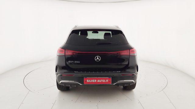 MERCEDES-BENZ EQA 250 Premium