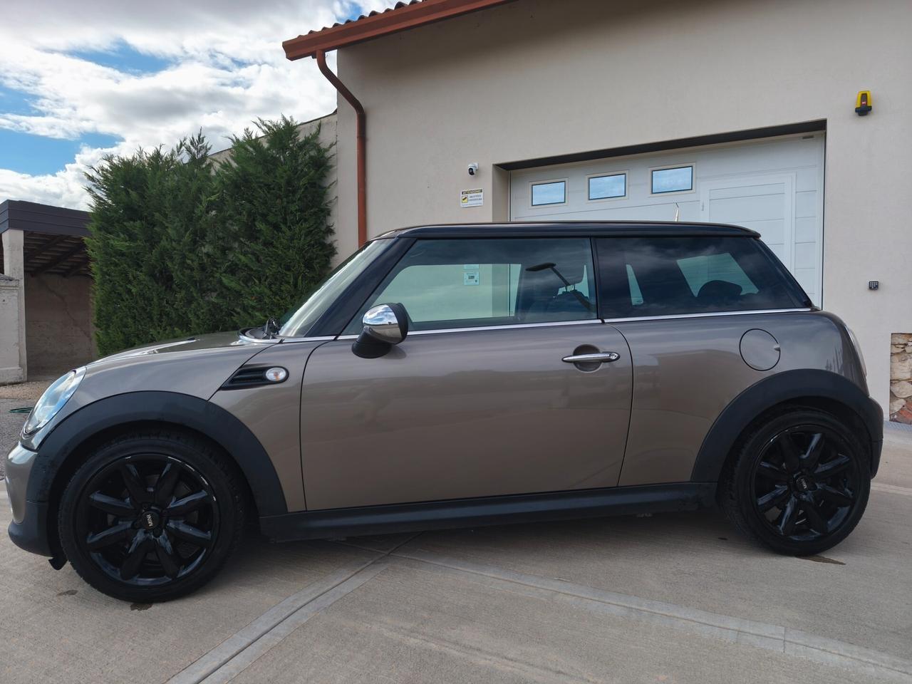 Mini Cooper D Countryman 2.0 Automatica