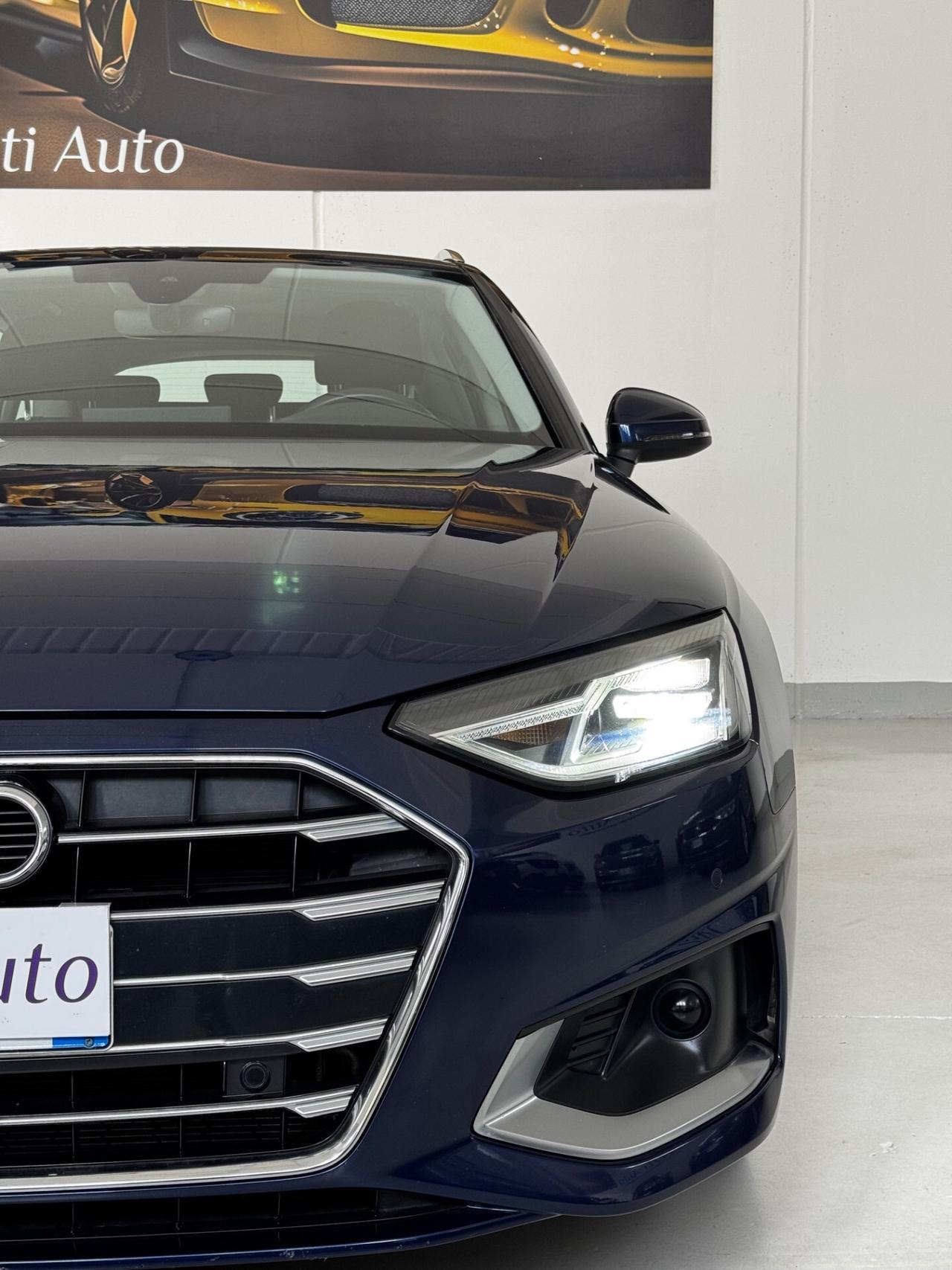 Audi A4 Avant 40 TDI quattro S tronic Business Advanced