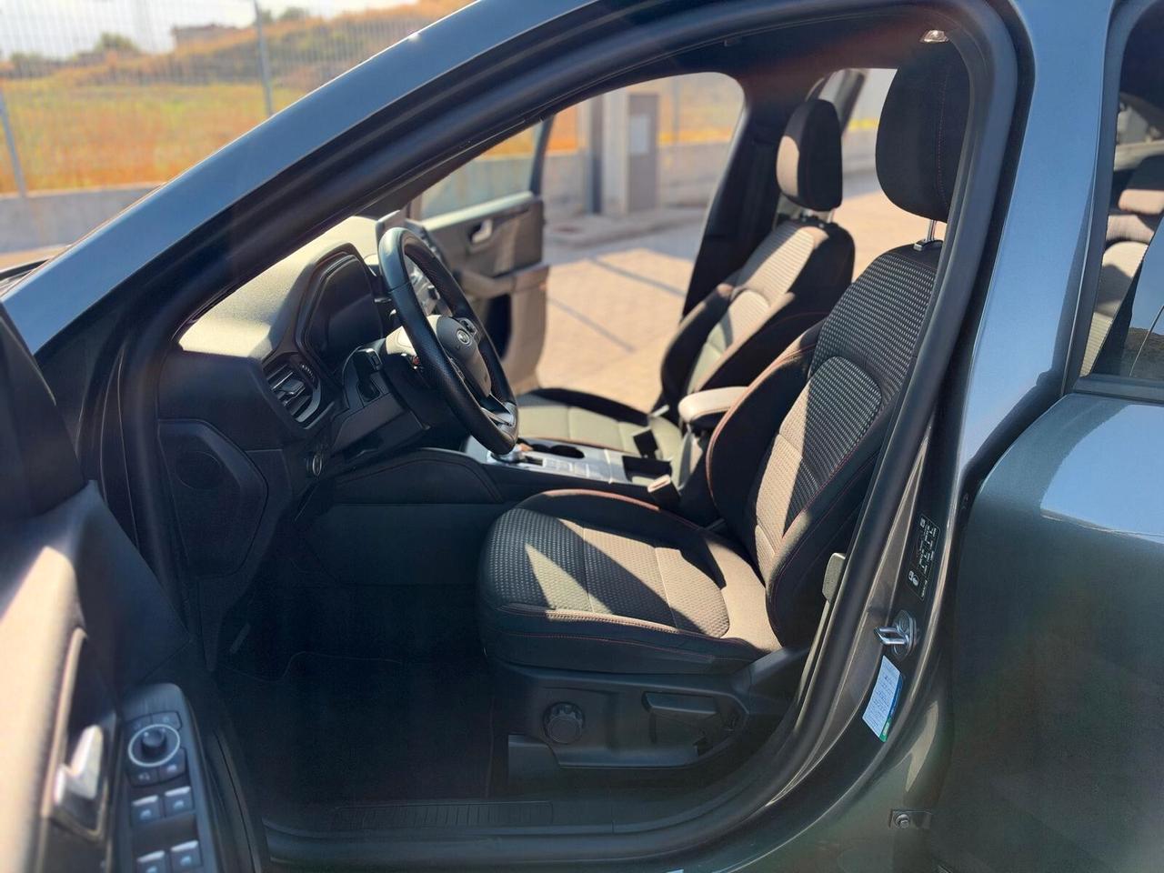 FORD KUGA 2.0 TDCI ST-LINE 120CV