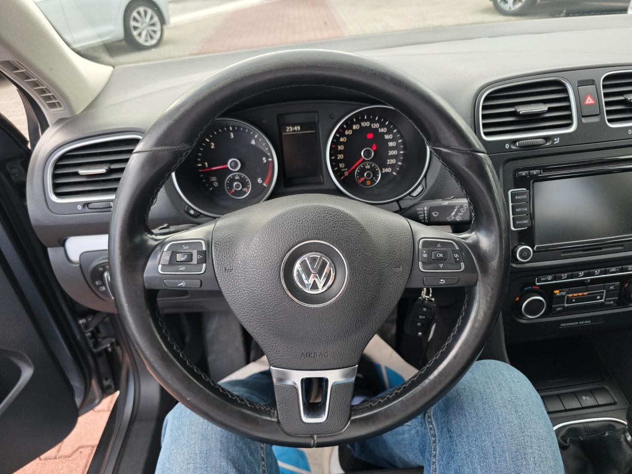 Volkswagen Golf Variant 2.0 TDI 140CV perfetta e garantita