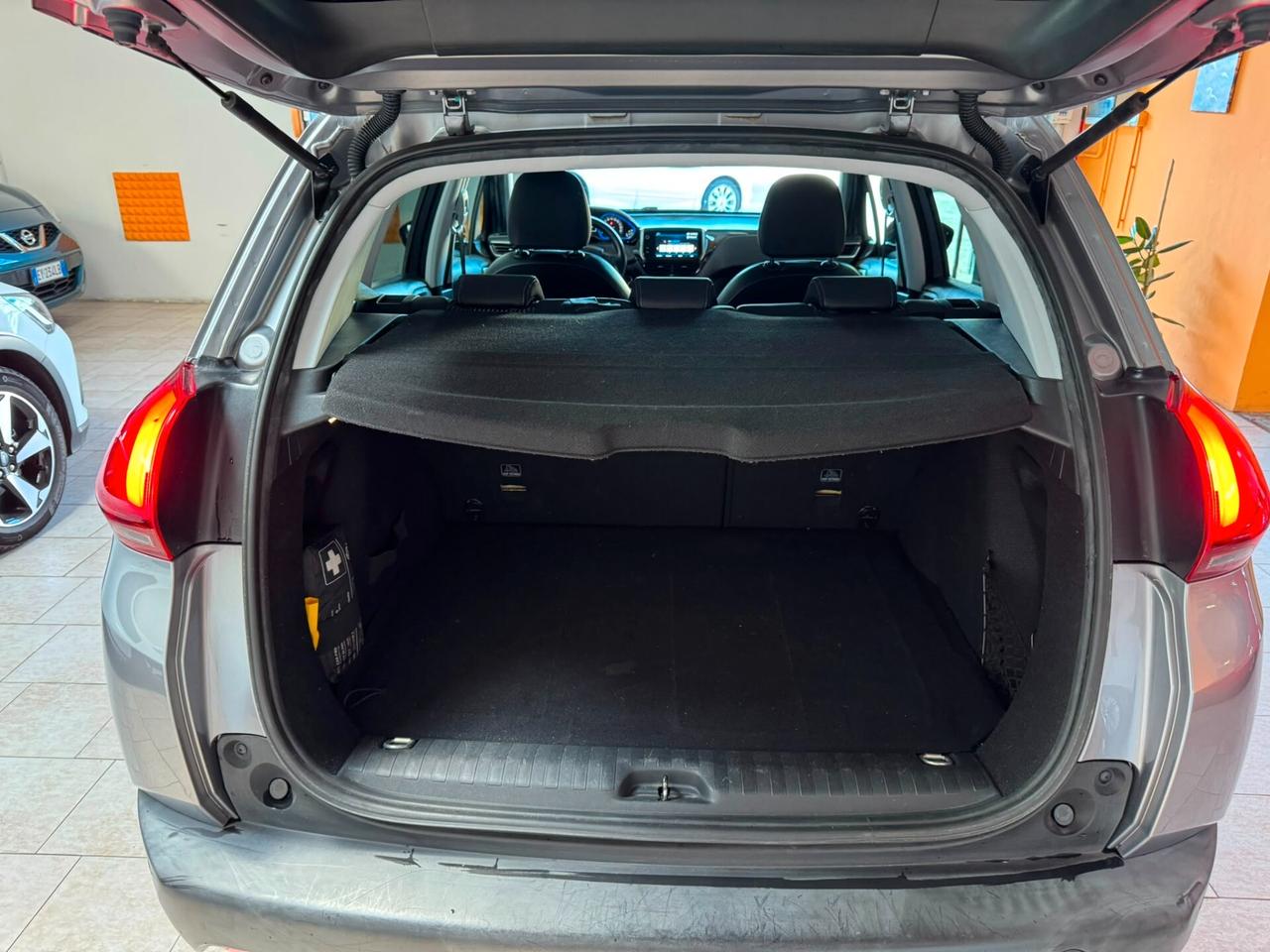 Peugeot 2008 PureTech 82 S&S Allure